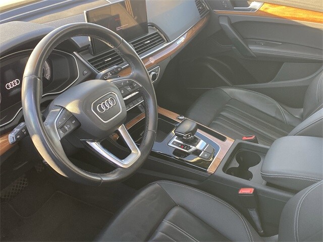 2023 Audi Q5 45 S line Premium photo 4