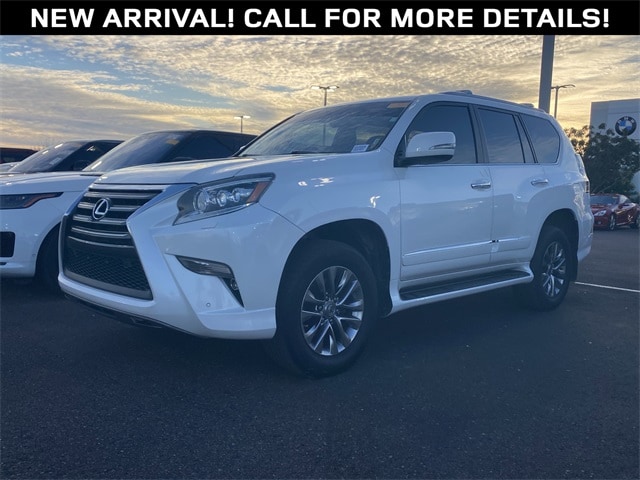 2017 Lexus GX Luxury's photo