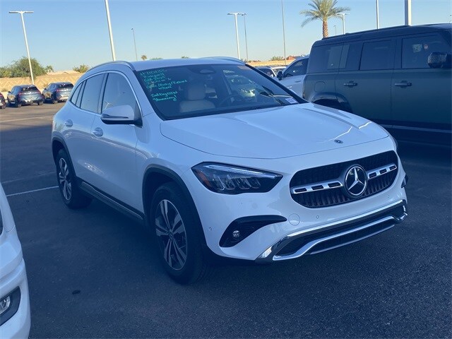 2025 Mercedes Benz GLA 250 photo 3
