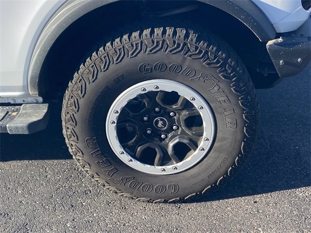 2022 Ford Bronco Outer Banks photo 4