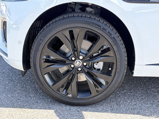 2026 Jaguar F-Pace R-Dynamic S - Photo 22