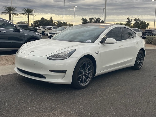 2018 Tesla Model 3's photo
