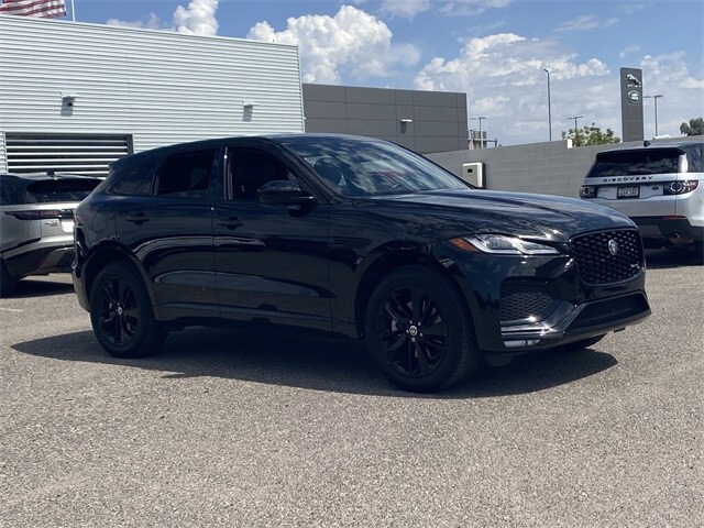 2025 Jaguar F-PACE P250 R-Dynamic S photo 4