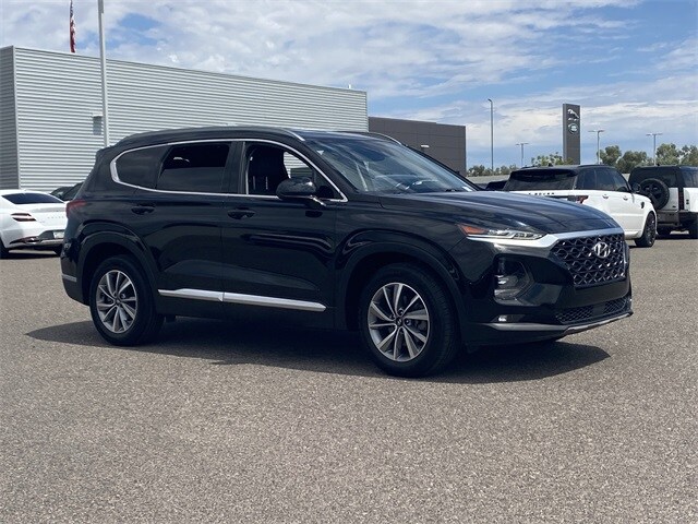 2020 Hyundai Santa Fe SEL photo 3