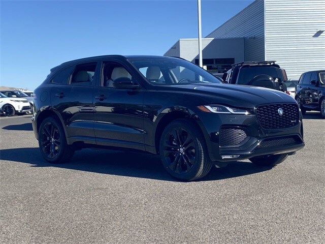 2025 Jaguar F-PACE P250 R-Dynamic S photo 3