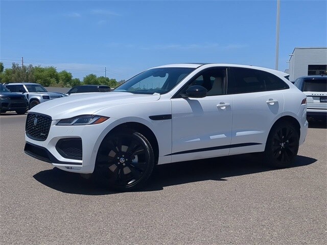 2025 Jaguar F-PACE P250 R-Dynamic S photo 2