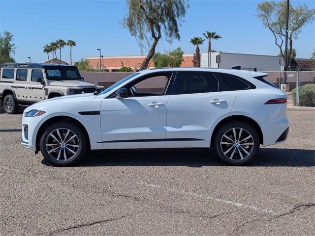 2026 Jaguar F-PACE P250 R-Dynamic S photo 3