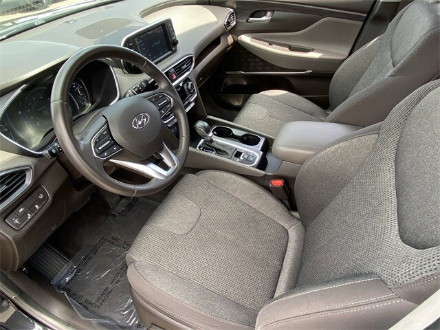 2020 Hyundai Santa Fe SEL photo 4