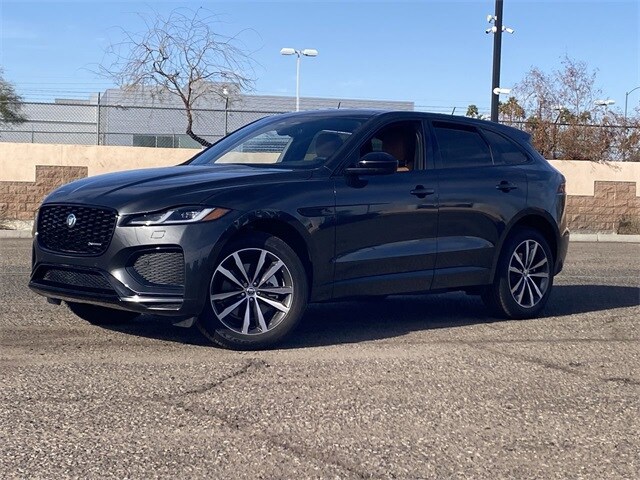 2025 Jaguar F-PACE P250 R-Dynamic S photo 2