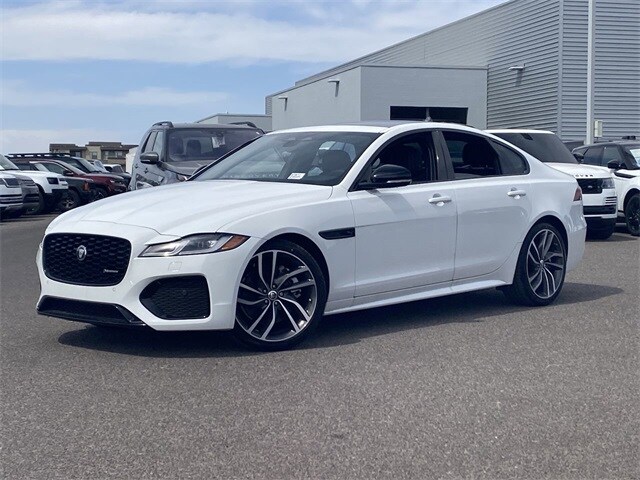 2024 Jaguar XF P300 R-Dynamic SE photo 2