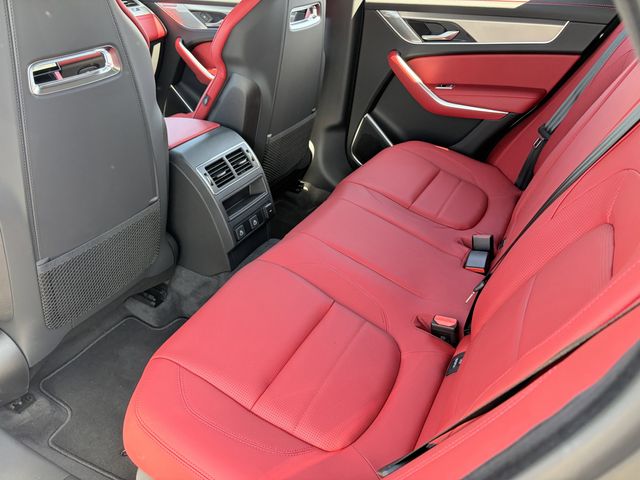 2026 Jaguar F-Pace R-Dynamic S - Photo 15