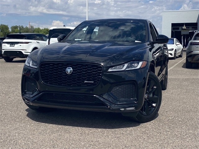 2025 Jaguar F-PACE P250 R-Dynamic S photo 3