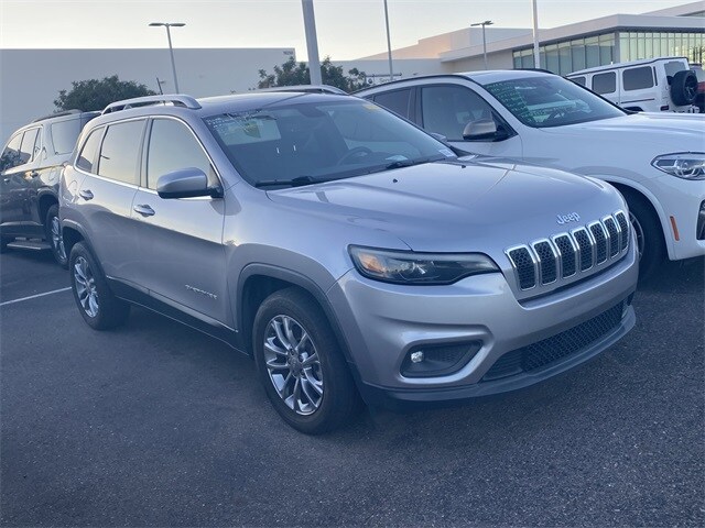 2019 Jeep Cherokee Latitude photo 3
