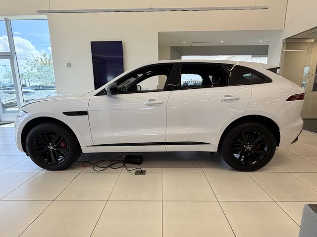 2026 Jaguar F-Pace R-Dynamic S - Photo 19