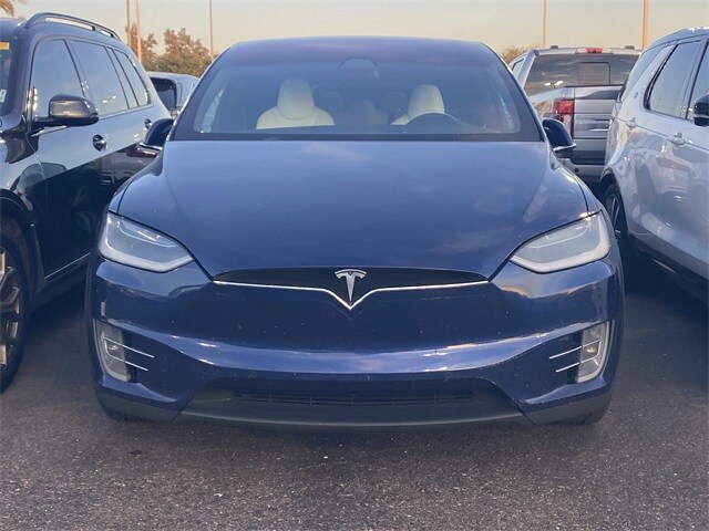 2018 Tesla Model X 75D photo 2