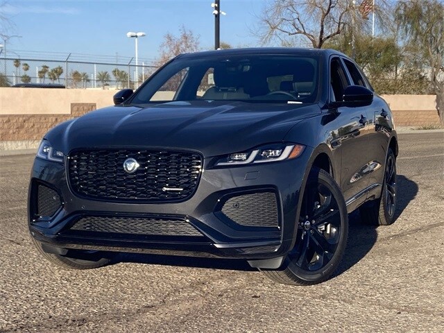 2025 Jaguar F-PACE P250 R-Dynamic S photo 3