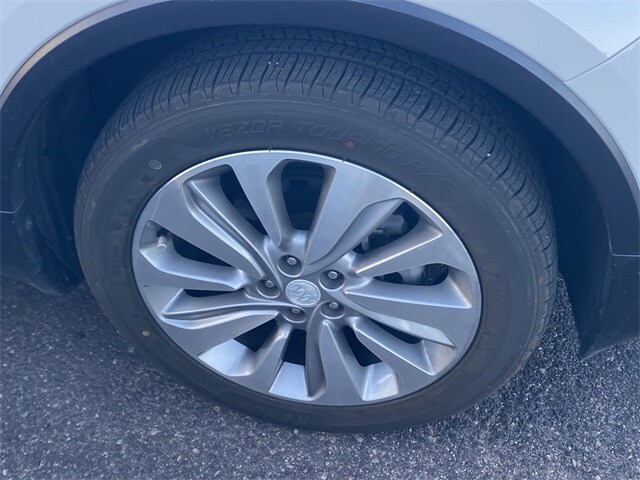 2018 Buick Encore Preferred photo 4