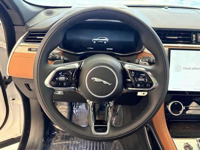 2026 Jaguar F-Pace R-Dynamic S - Photo 6