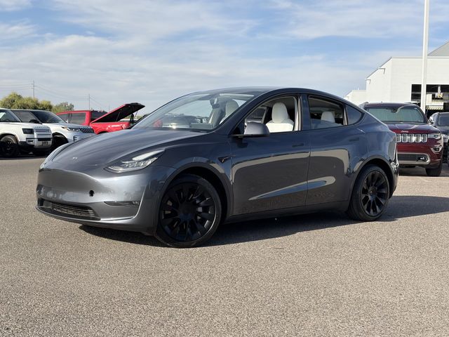 Used 2021 Tesla Model Y Long Range with VIN 5YJYGDEE2MF243147 for sale in Glendale, AZ
