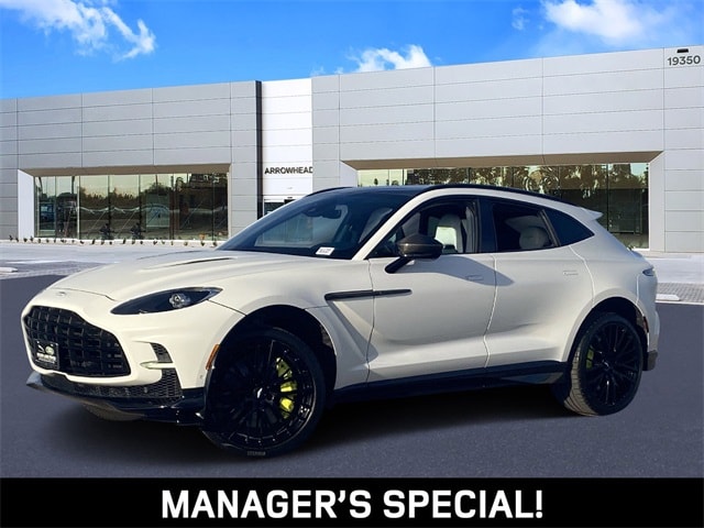 2023 Aston Martin DBX 707's photo
