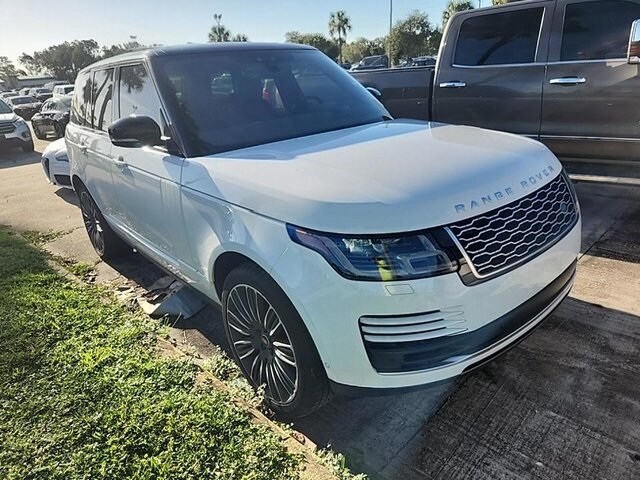 2020 Land Rover Range Rover P525 HSE photo 2