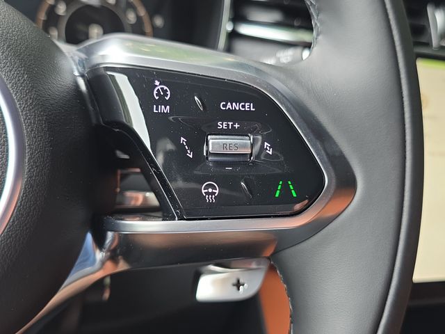2026 Jaguar F-Pace R-Dynamic S - Photo 40