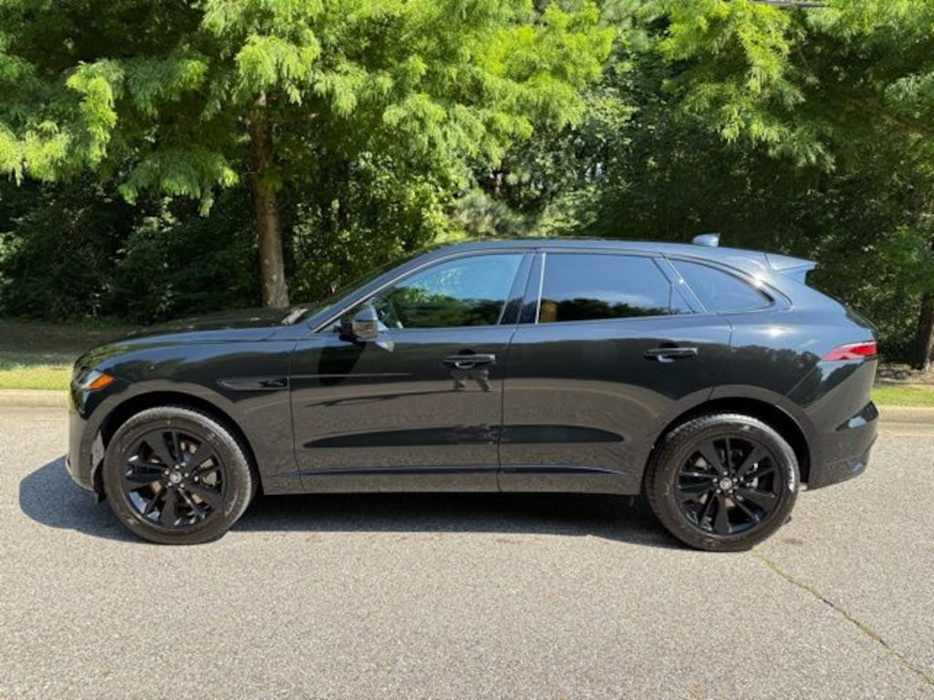 New 2026 Jaguar F-PACE P250 R-Dynamic S SUV