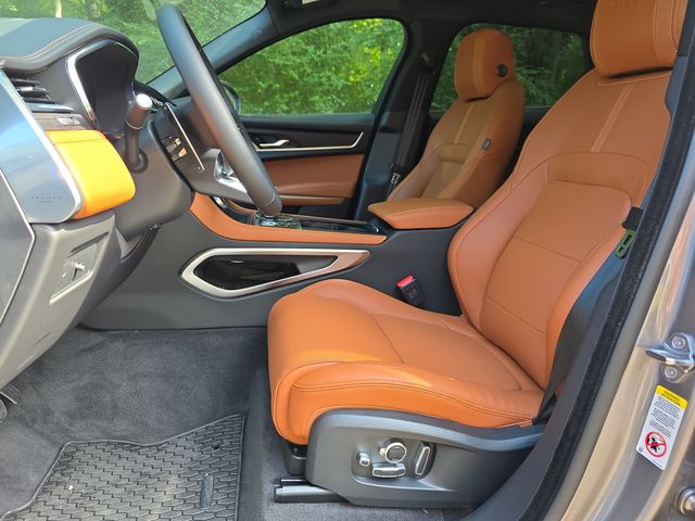 2026 Jaguar F-Pace R-Dynamic S - Photo 15