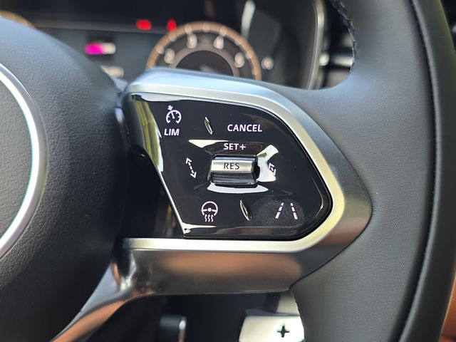 2026 Jaguar F-Pace R-Dynamic S - Photo 40