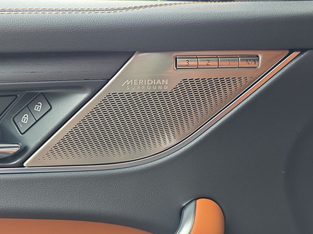 2026 Jaguar F-Pace R-Dynamic S - Photo 24