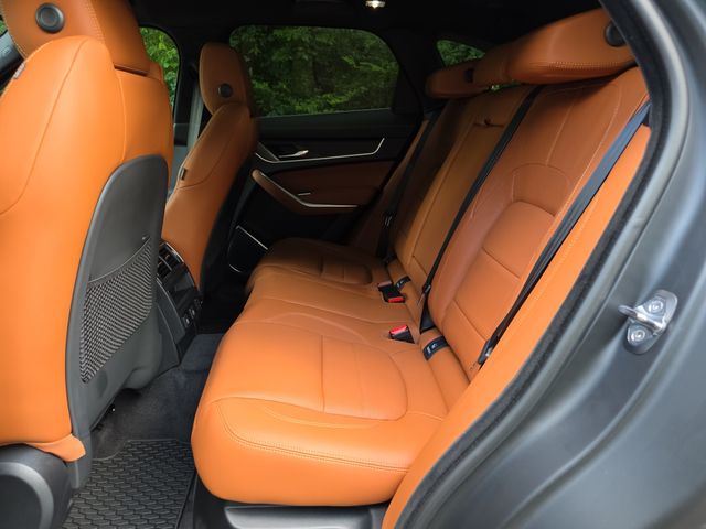 2026 Jaguar F-Pace R-Dynamic S - Photo 16