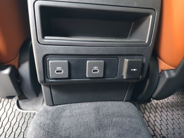 2026 Jaguar F-Pace R-Dynamic S - Photo 22