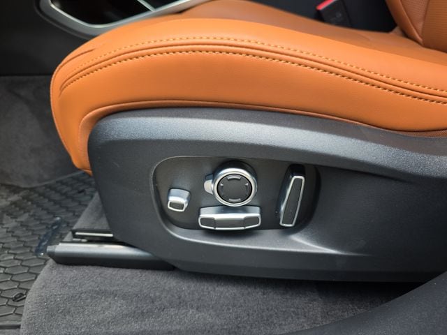2026 Jaguar F-Pace R-Dynamic S - Photo 14