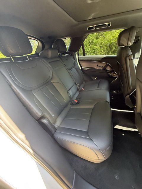 2025 Land Rover Range Rover Sport SE - Photo 13