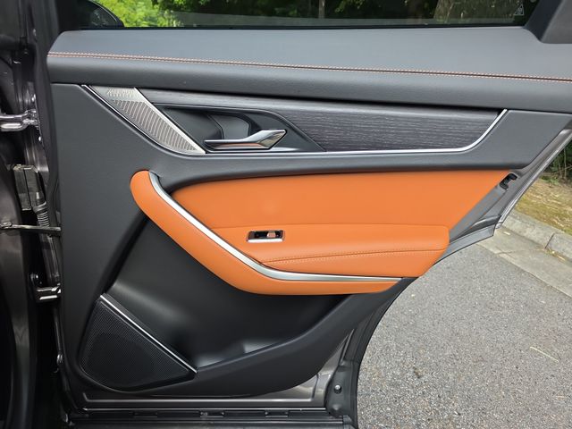 2026 Jaguar F-Pace R-Dynamic S - Photo 29
