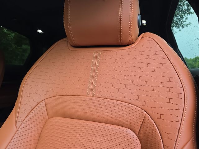 2026 Jaguar F-Pace R-Dynamic S - Photo 21
