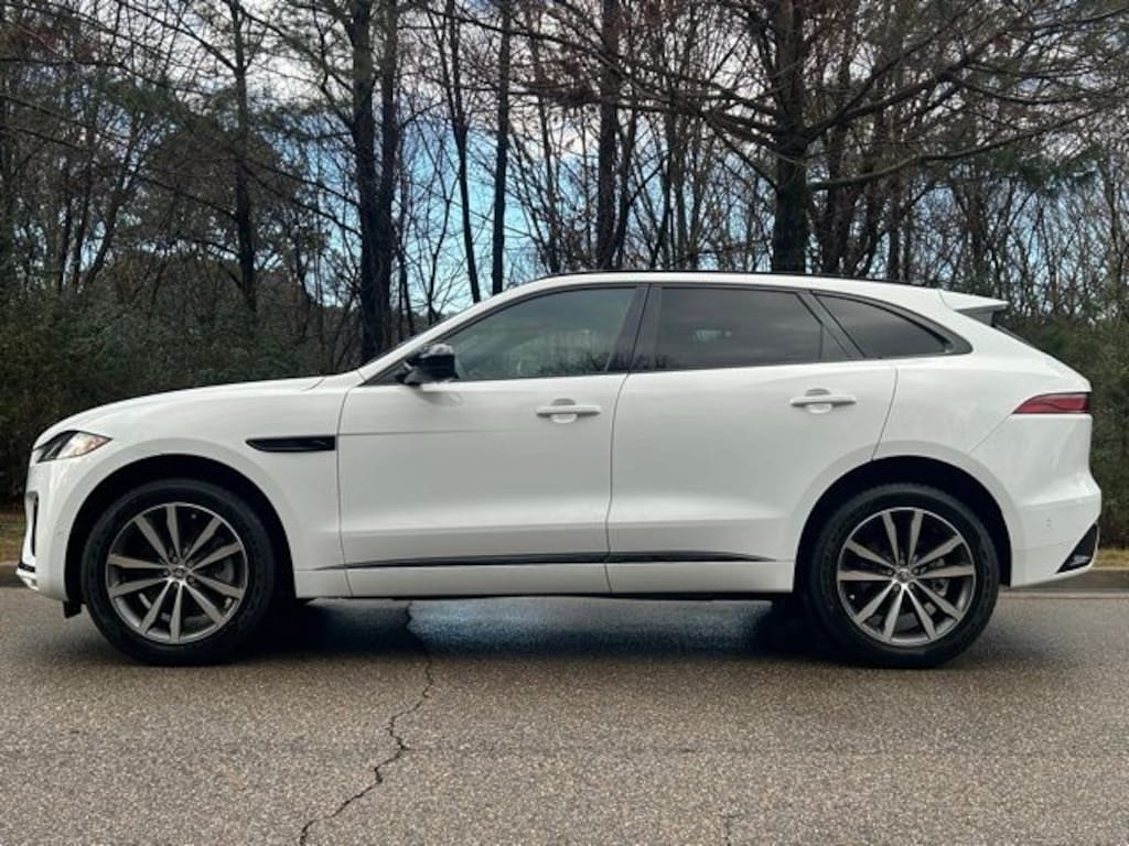 New 2026 Jaguar F-PACE P250 R-Dynamic S SUV