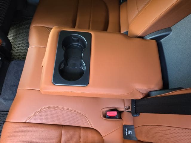 2026 Jaguar F-Pace R-Dynamic S - Photo 18