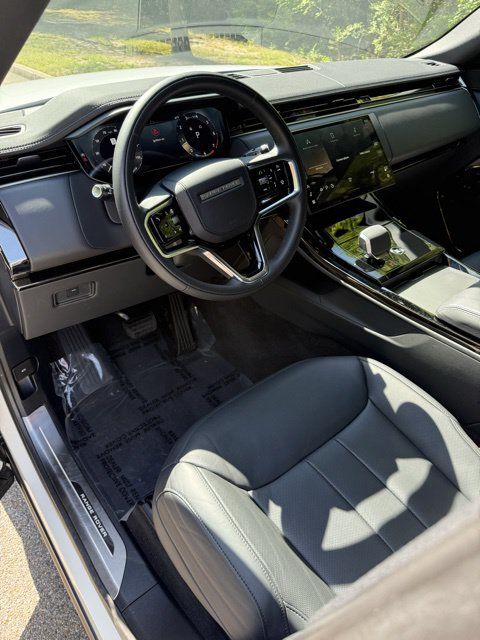 2025 Land Rover Range Rover Sport SE - Photo 21