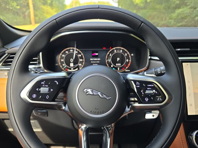 2026 Jaguar F-Pace R-Dynamic S - Photo 38