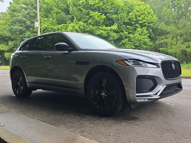2026 Jaguar F-Pace R-Dynamic S - Photo 11