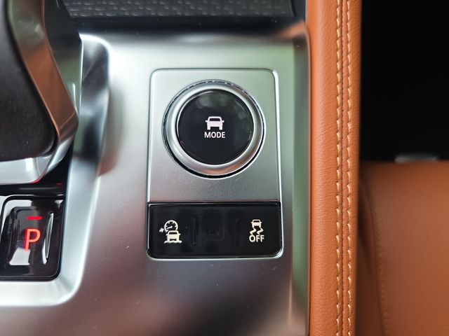 2026 Jaguar F-Pace R-Dynamic S - Photo 44