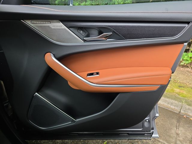 2026 Jaguar F-Pace R-Dynamic S - Photo 35