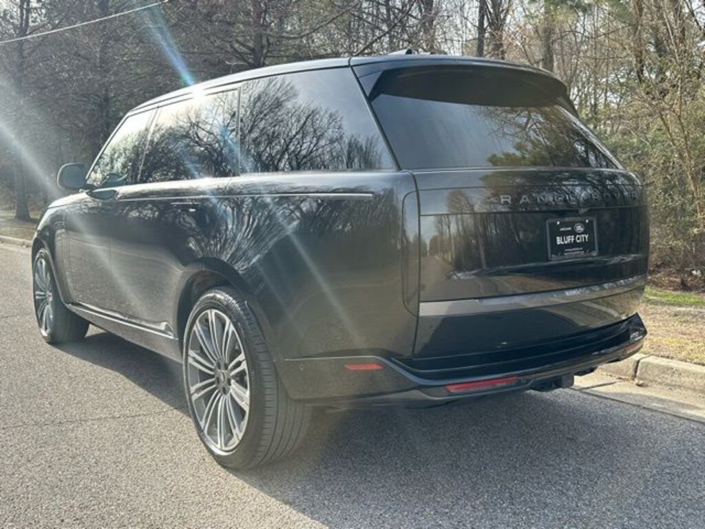 Certified 2025 Land Rover Range Rover SE SUV