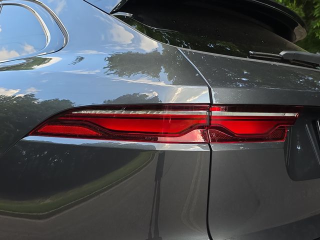 2026 Jaguar F-Pace R-Dynamic S - Photo 12
