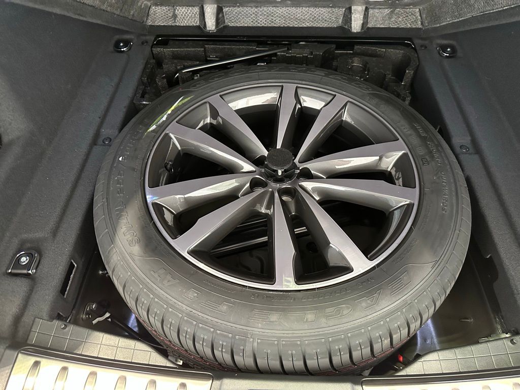 2026 Jaguar F-Pace R-Dynamic S - Photo 15