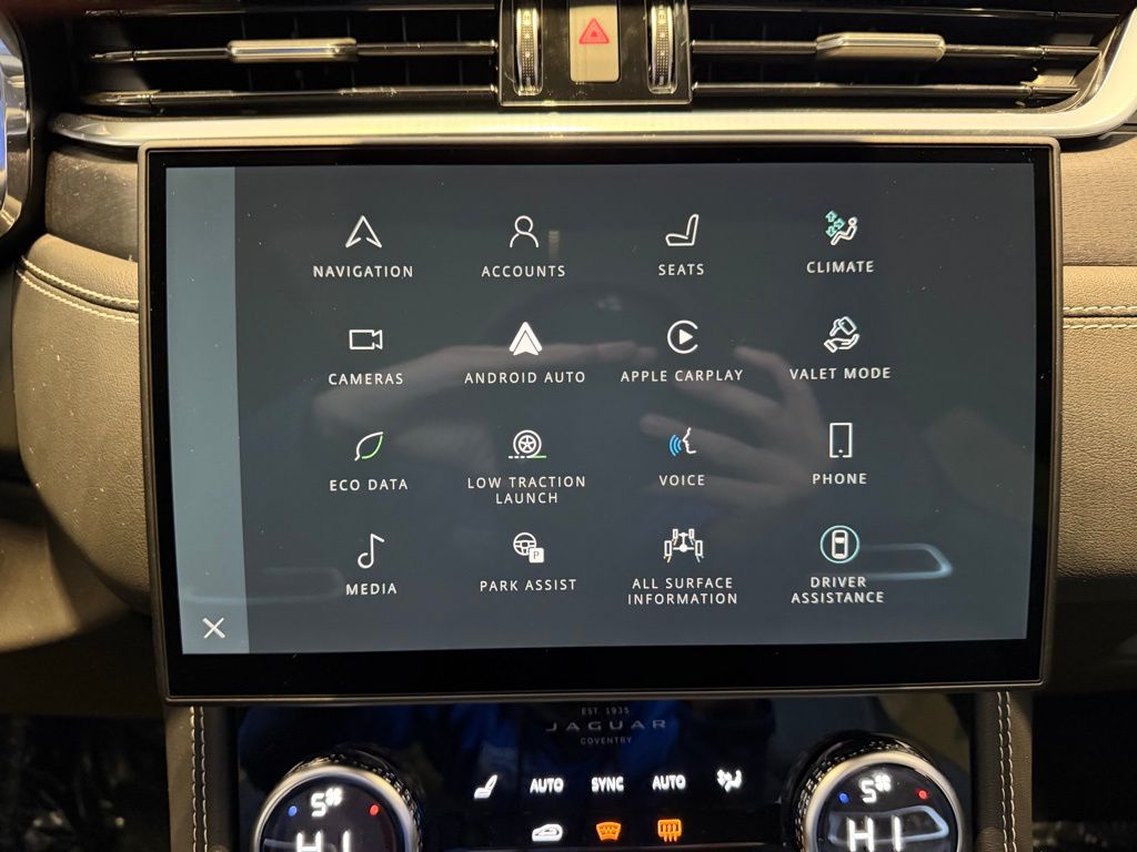 2026 Jaguar F-Pace R-Dynamic S - Photo 18