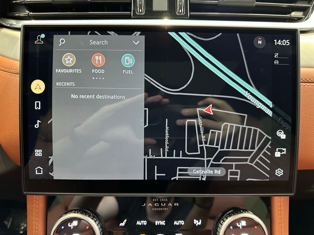 2026 Jaguar F-Pace R-Dynamic S - Photo 21