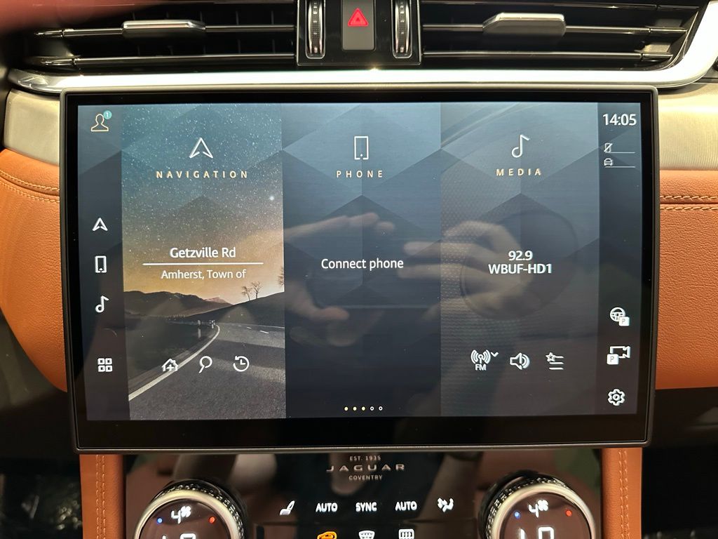 2026 Jaguar F-Pace R-Dynamic S - Photo 17