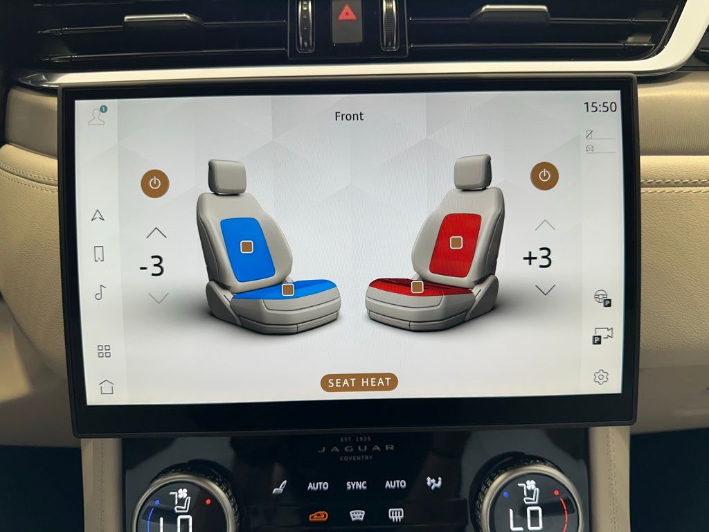 2026 Jaguar F-Pace R-Dynamic S - Photo 24